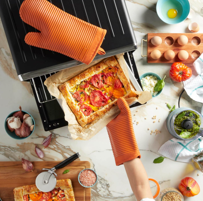 Ribbed Soft Silicone Oven Mitts for Kitchen Cooking and Baking